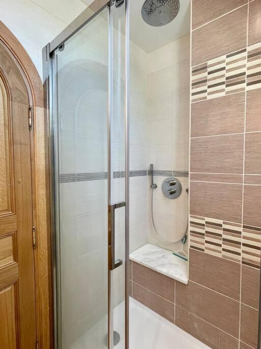 Charming 19Th Century Farmhouse With Pool Vitrac  Exterior photo